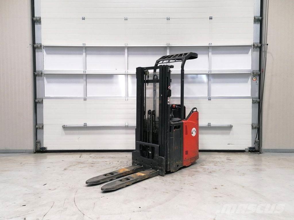 Linde L12SP Stapelaar meeloop