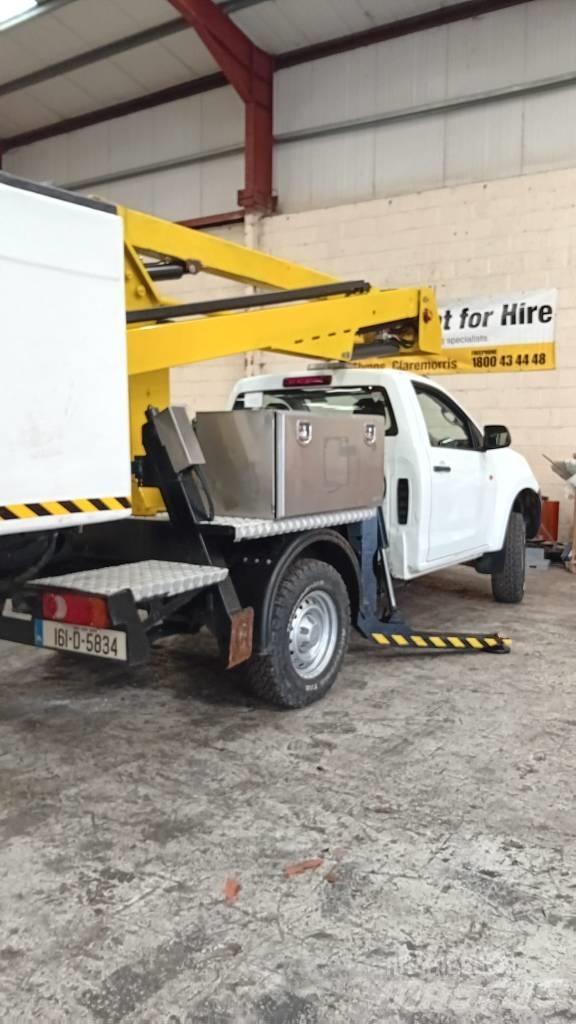 VERSALIFT LAT 135 Auto hoogwerkers