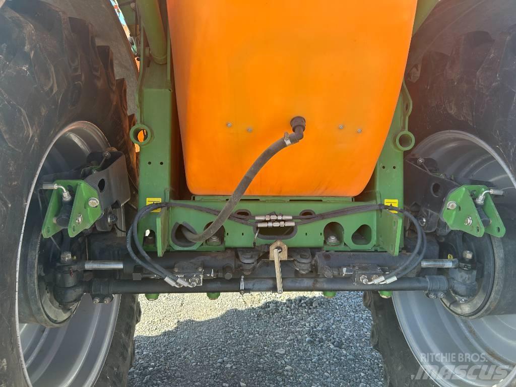 Amazone UX 5200 Getrokken spuitmachines