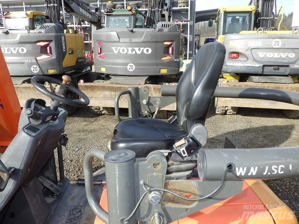 Ausa D 300 AH G Knik dumptrucks