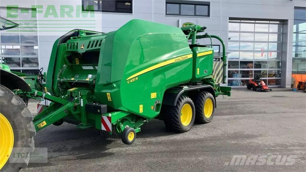 John Deere c451r Vierkante balenpers