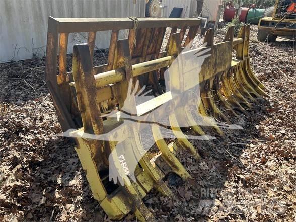 Komatsu D65PX Wegopbrekers