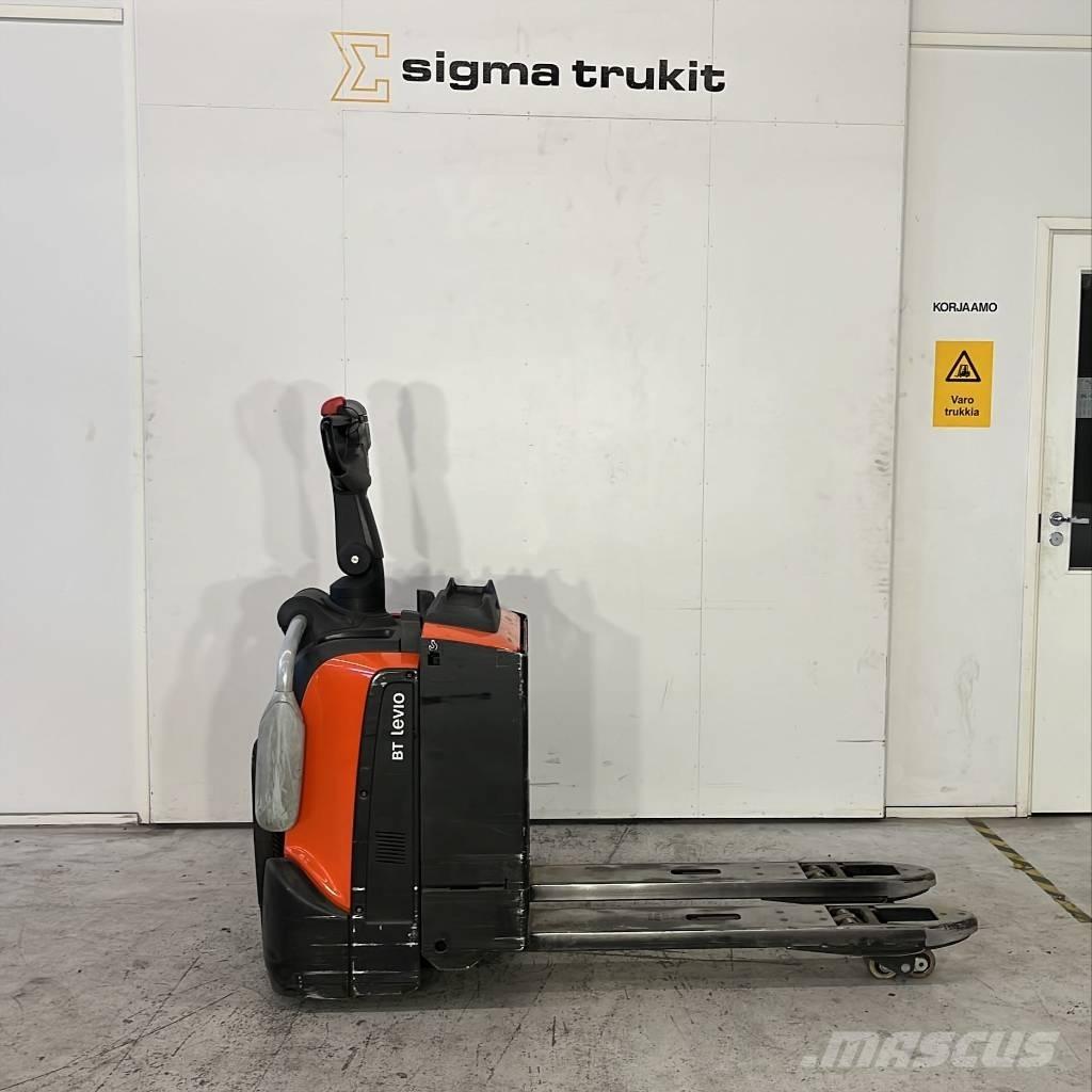 Toyota BT LPE 200 Meerij pallettruck met platform