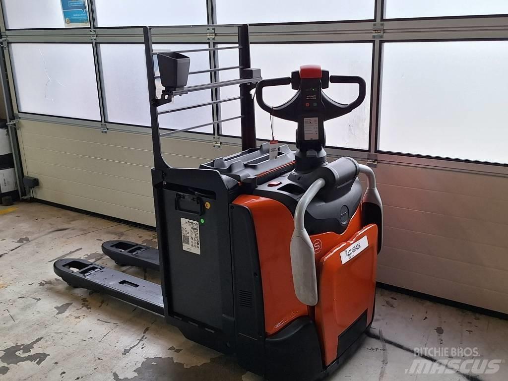 BT LPE220 Electro-pallettrucks