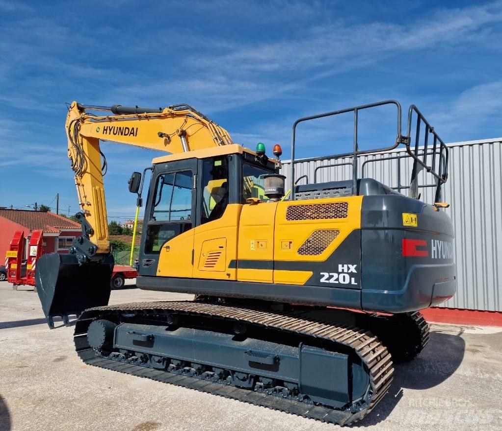 Hyundai HX 220 L Rupsgraafmachines