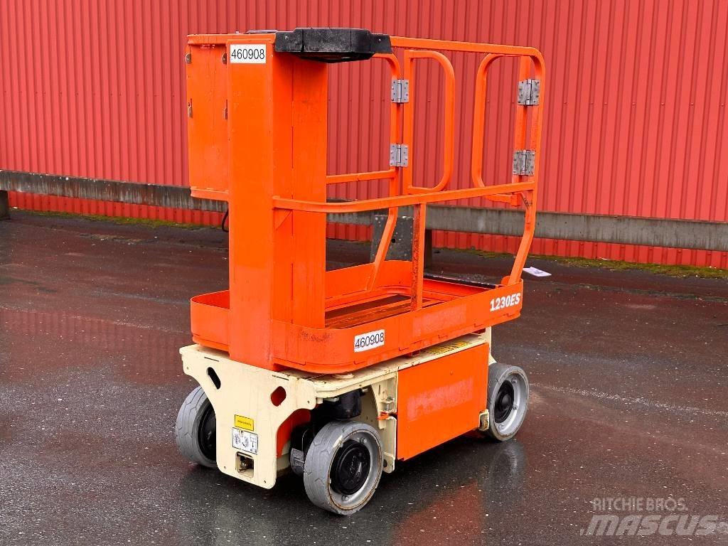 JLG 1230 ES Schaarhoogwerkers