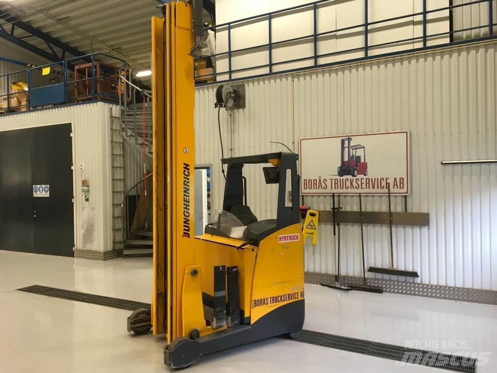 Jungheinrich ETV 216 Reachtruck voor hoog niveau