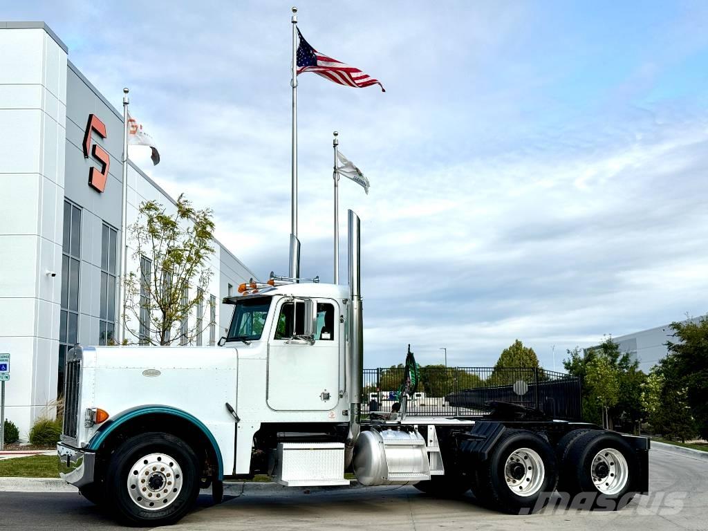Peterbilt 379 Trekkers