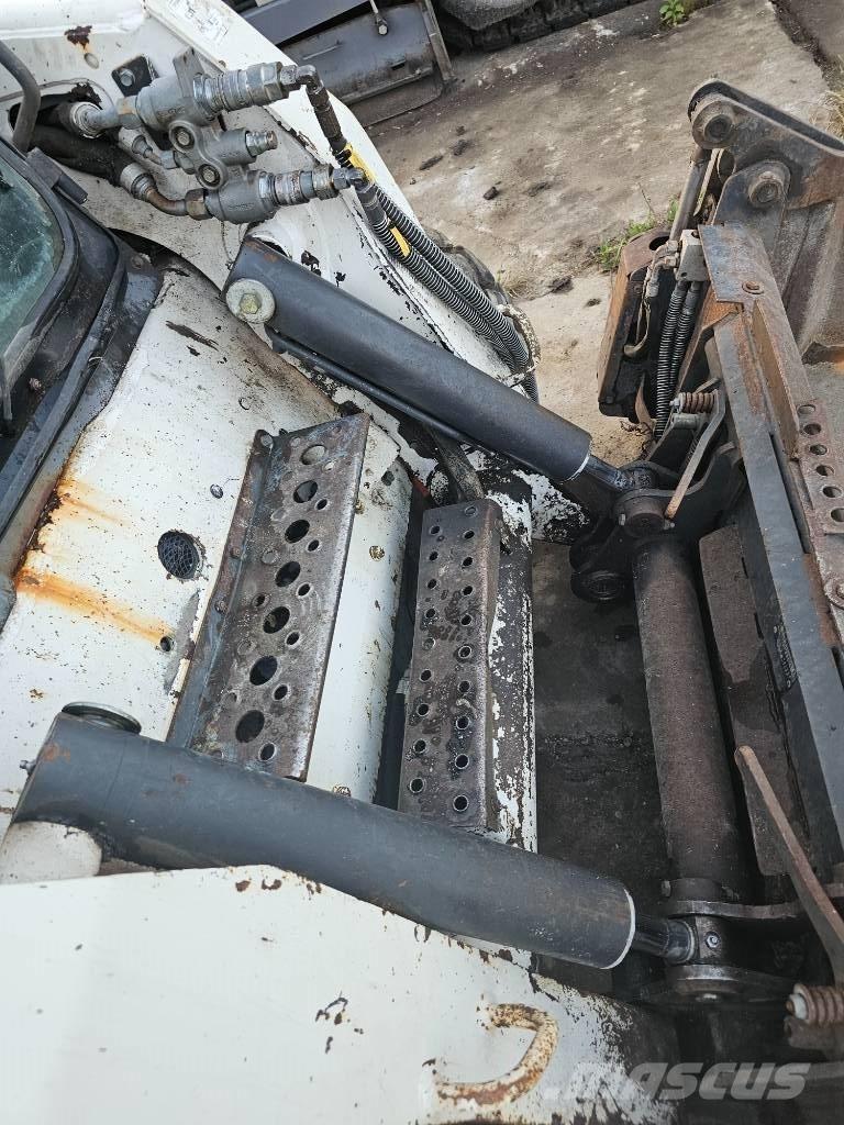 Bobcat S 250 Wielladers