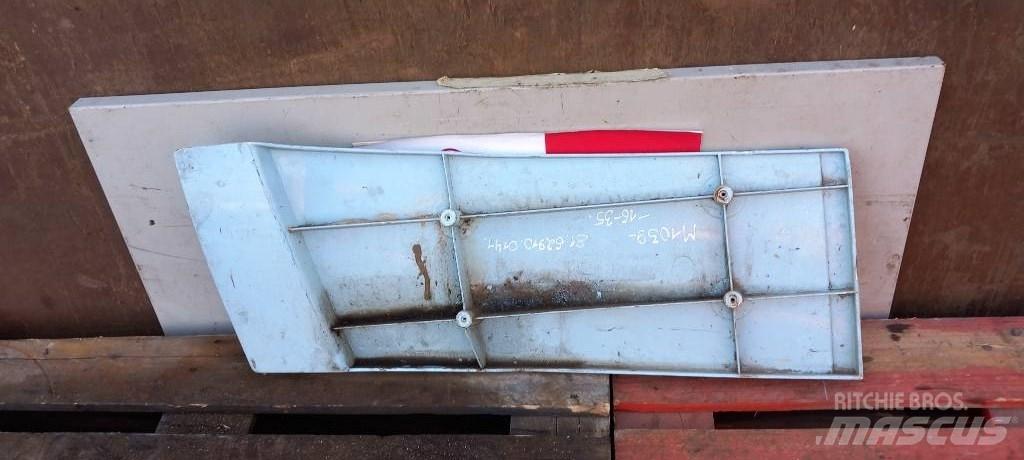 MAN TGA.   81629100141 Cabine en interieur