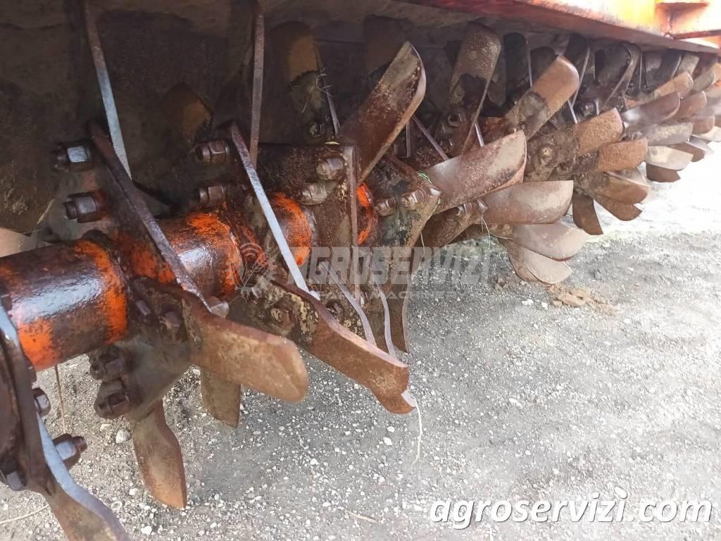  ZAPPATRICE COMER Overige grondbewerkingsmachines en accessoires