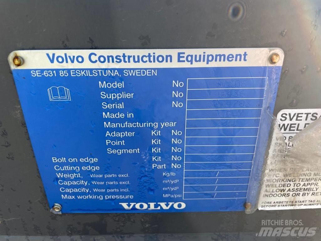 Volvo L 110 H Bucket Bakken