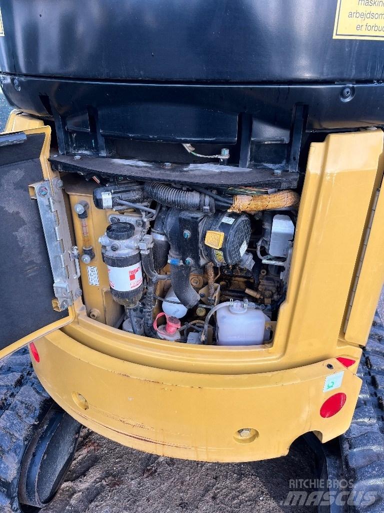CAT 302 Minigraafmachines < 7t
