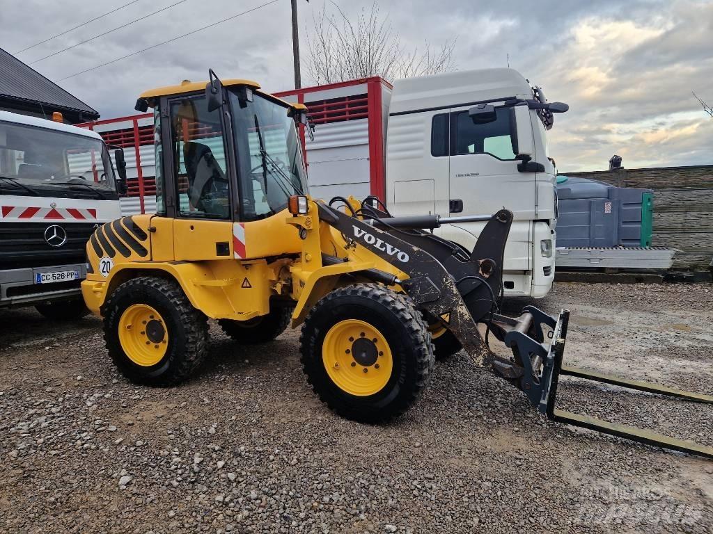 Volvo L 30 Wielladers
