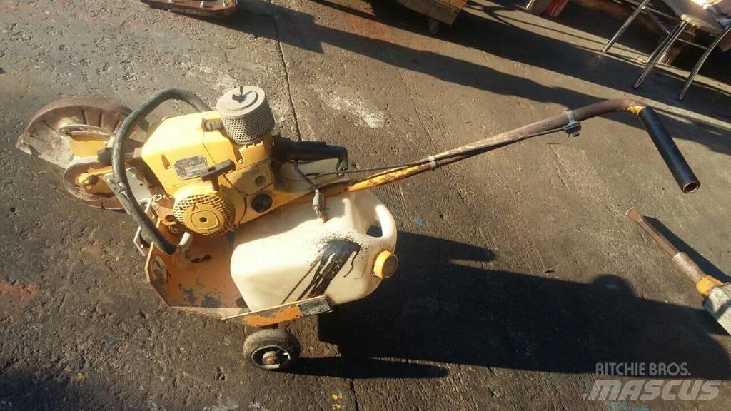 Still 300 Kleine asfalteermachines