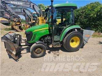 John Deere 3720 Tractoren