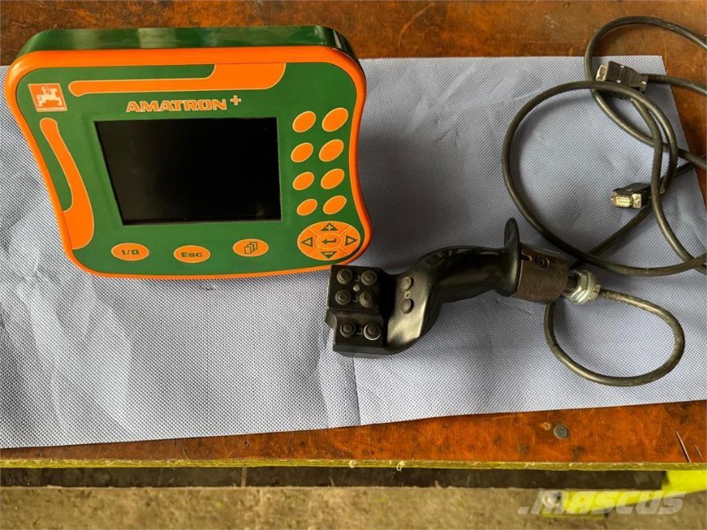 Amazone ZG-B 8200 Kunstmeststrooiers