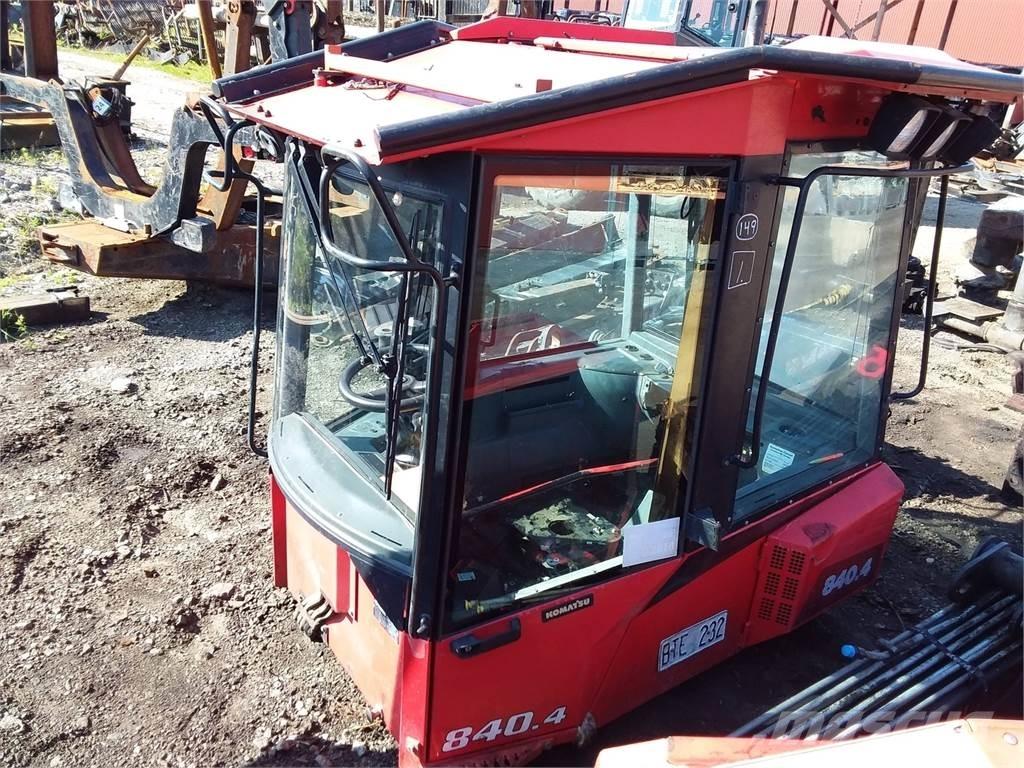 Komatsu 840.4 Cabine en interieur