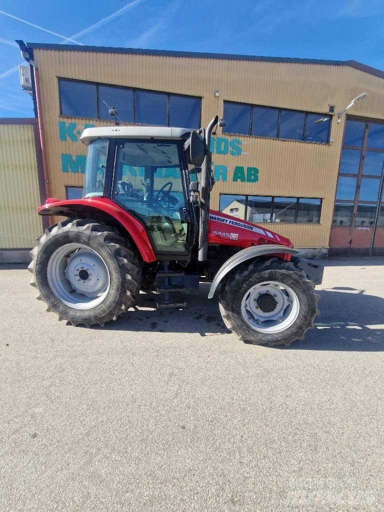 Massey Ferguson 5445 Tractoren