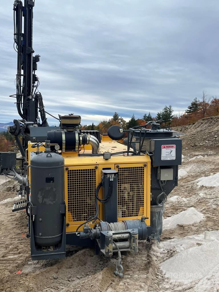 Junjin JD800ENC Surface drill rigs