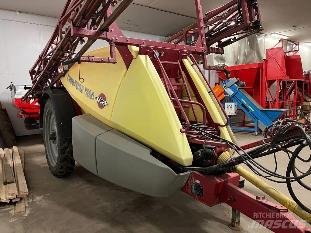 Hardi Commander 3200 Getrokken spuitmachines