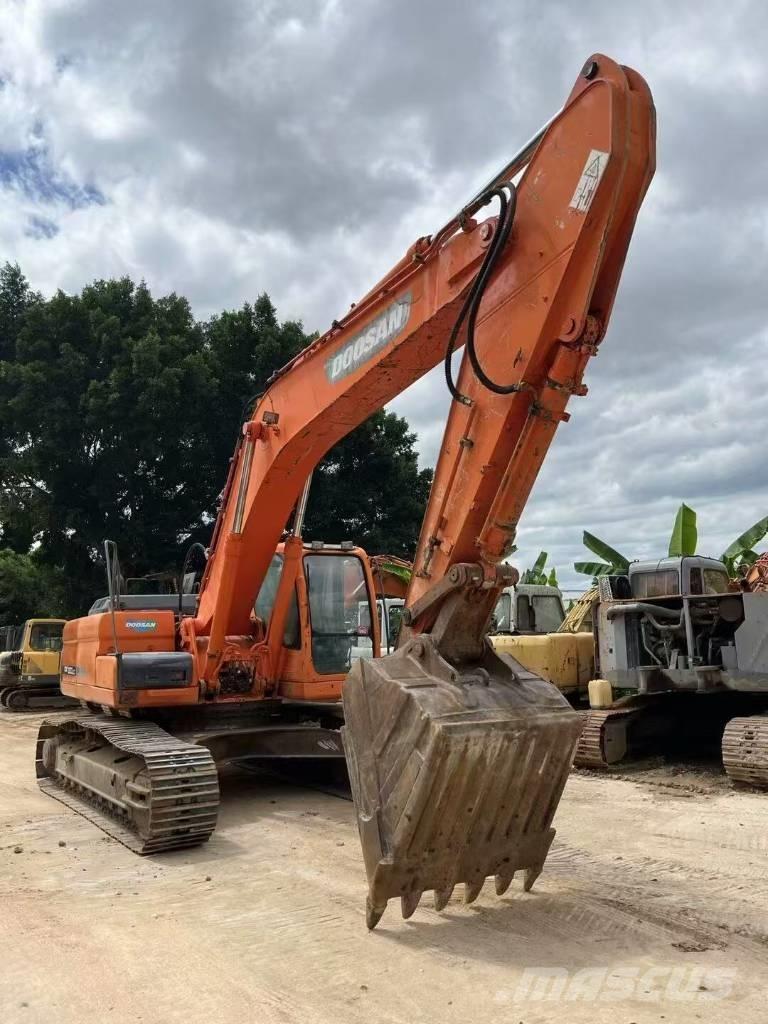 Doosan DX300 Rupsgraafmachines