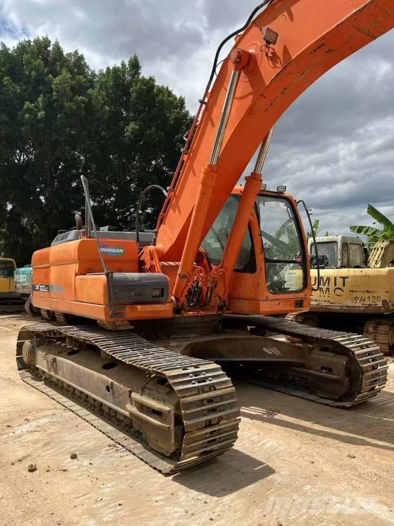 Doosan DX300 Rupsgraafmachines