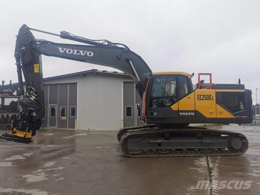Volvo EC250EL Rupsgraafmachines
