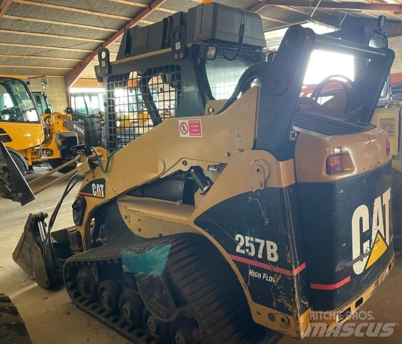CAT 257B Schrankladers