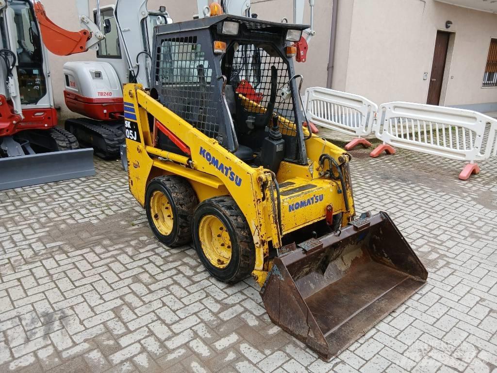 Komatsu SK 05 J Schrankladers