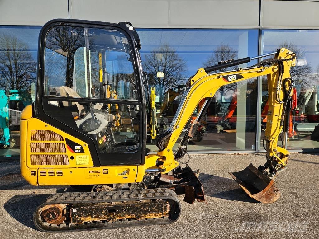 CAT 301.7 D Minigraafmachines < 7t