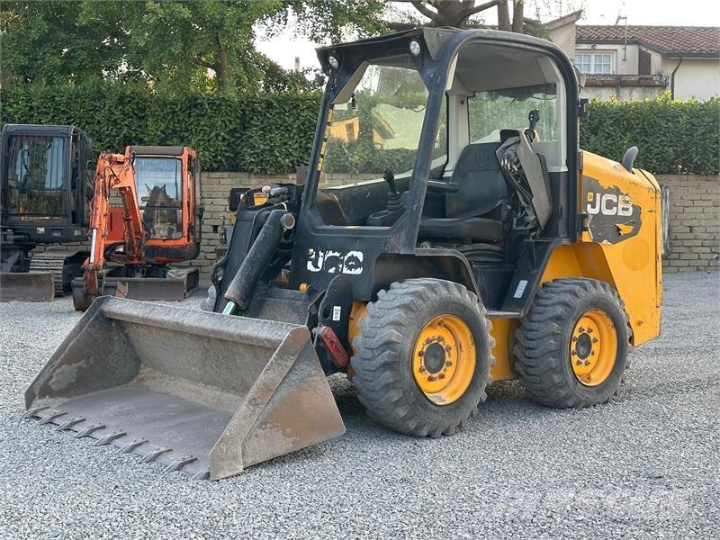 JCB 225 Schrankladers