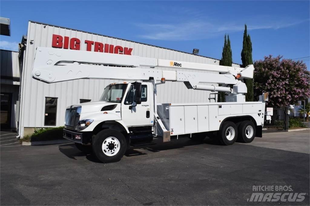 Altec A77T Auto hoogwerkers