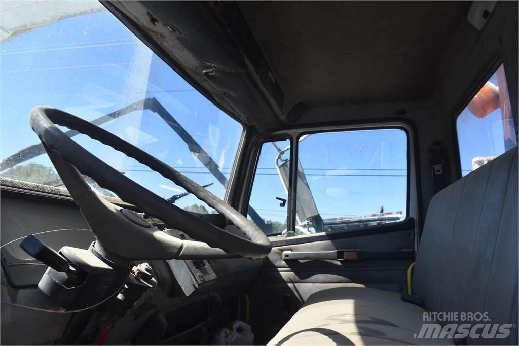 Altec A77T Auto hoogwerkers