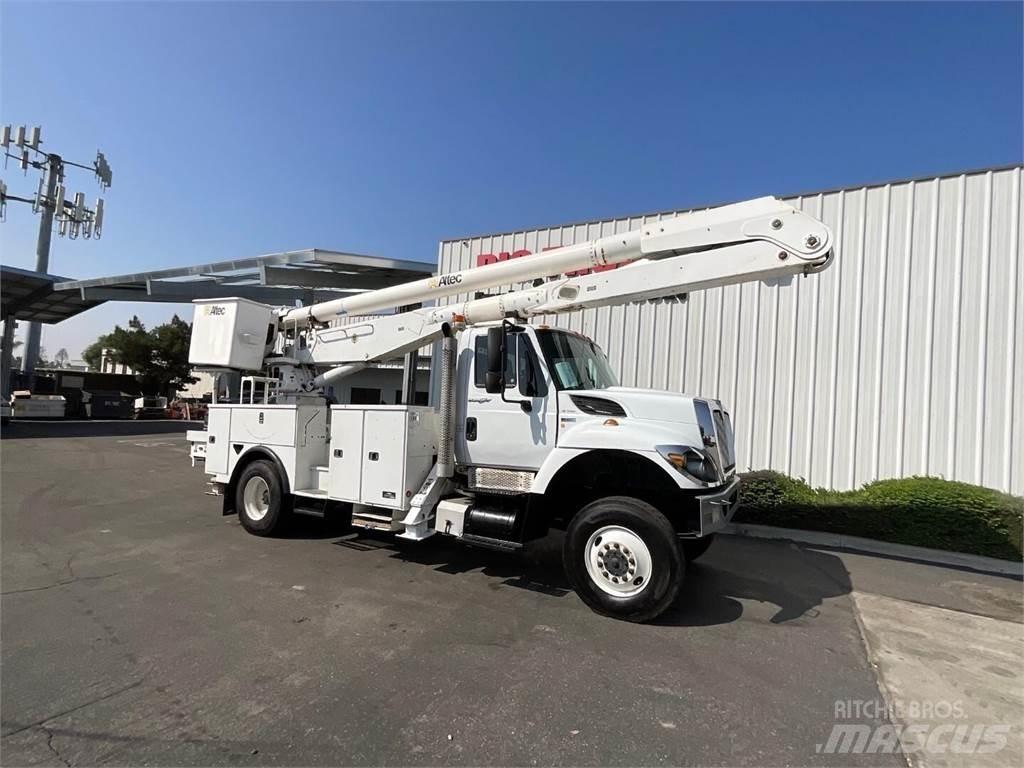 Altec AA755 Auto hoogwerkers