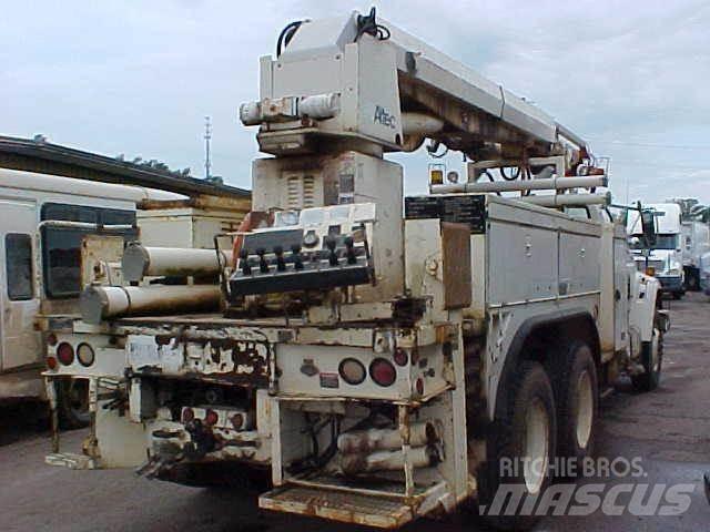 Altec D1000BR Mobiele Boorinstallatie