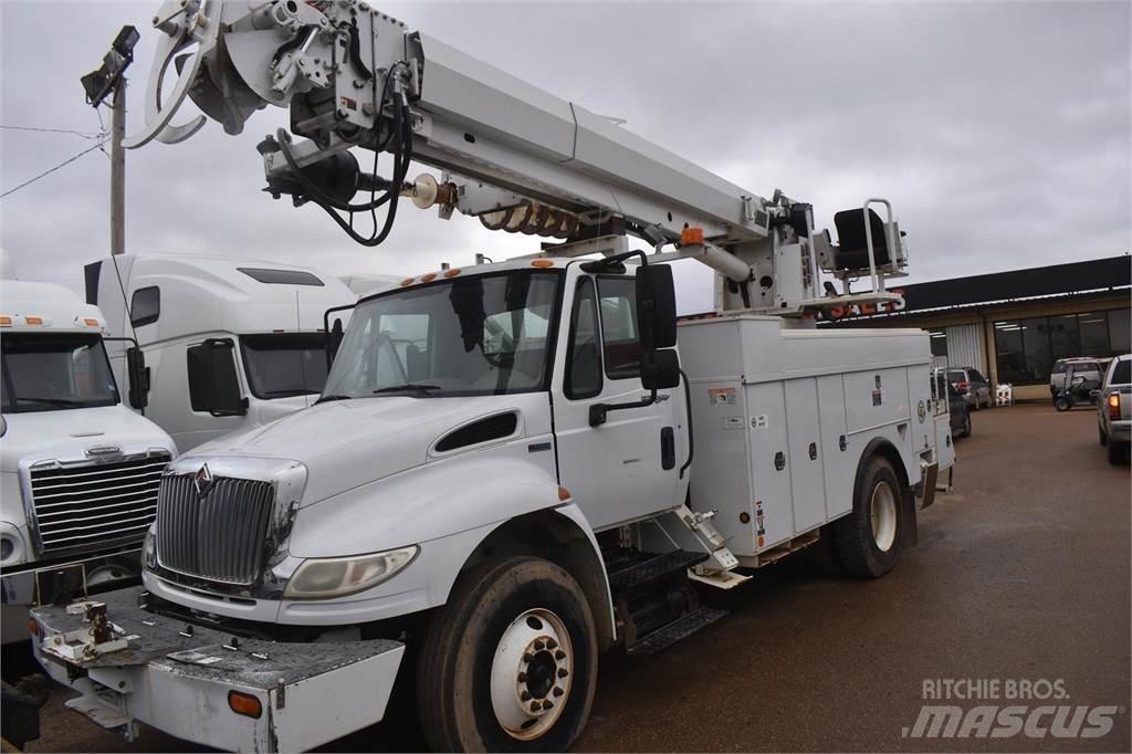 Altec D2045TR Mobiele Boorinstallatie