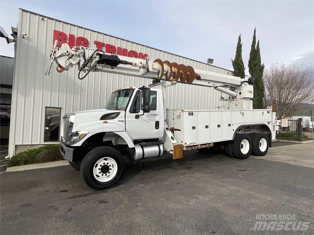 Altec D4065BTR Mobiele Boorinstallatie