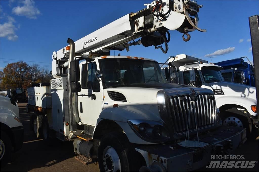 Altec DM47TR Mobiele Boorinstallatie