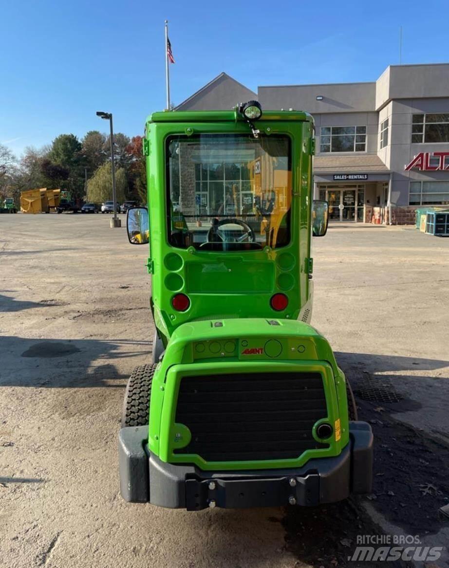 Avant 530 Wielladers