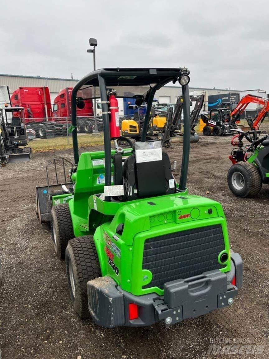 Avant 530 Wielladers