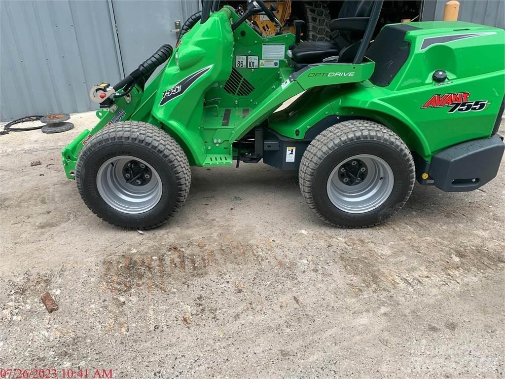 Avant 755I Wielladers