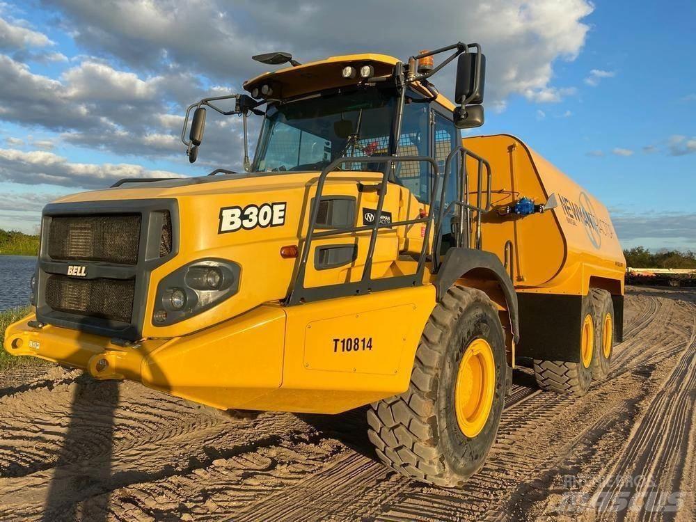 Bell B30E Water tankwagens