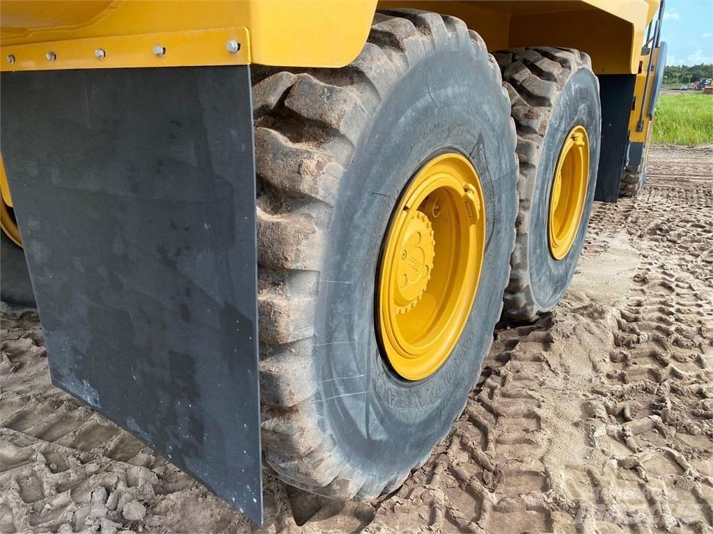 Bell B30E Knik dumptrucks