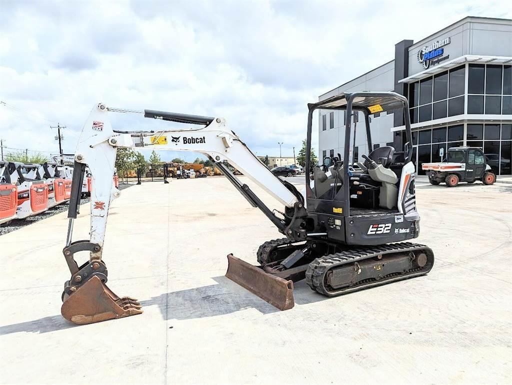 Bobcat E32I Minigraafmachines < 7t