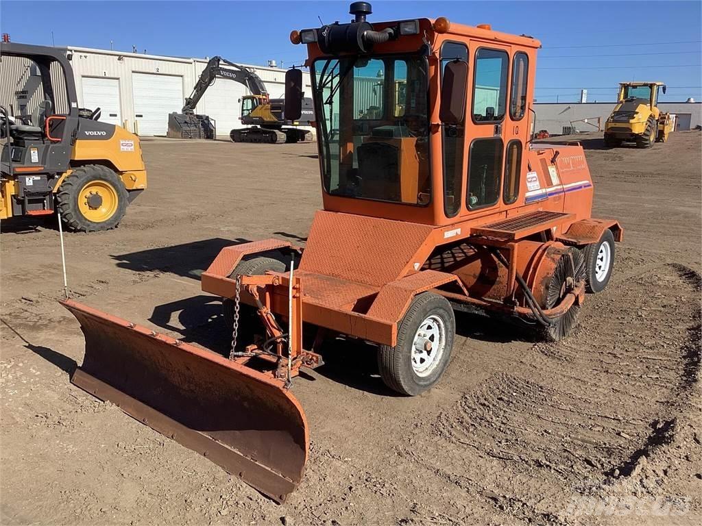 Broce RJT350 Veegmachines