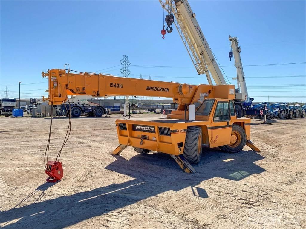 Broderson IC200 Ruwterrein kranen