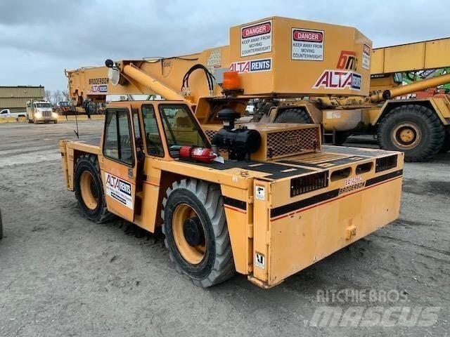 Broderson IC250-3C Ruwterrein kranen