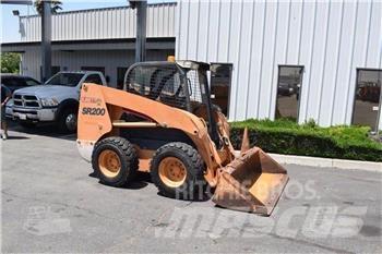 CASE SR200 Schrankladers