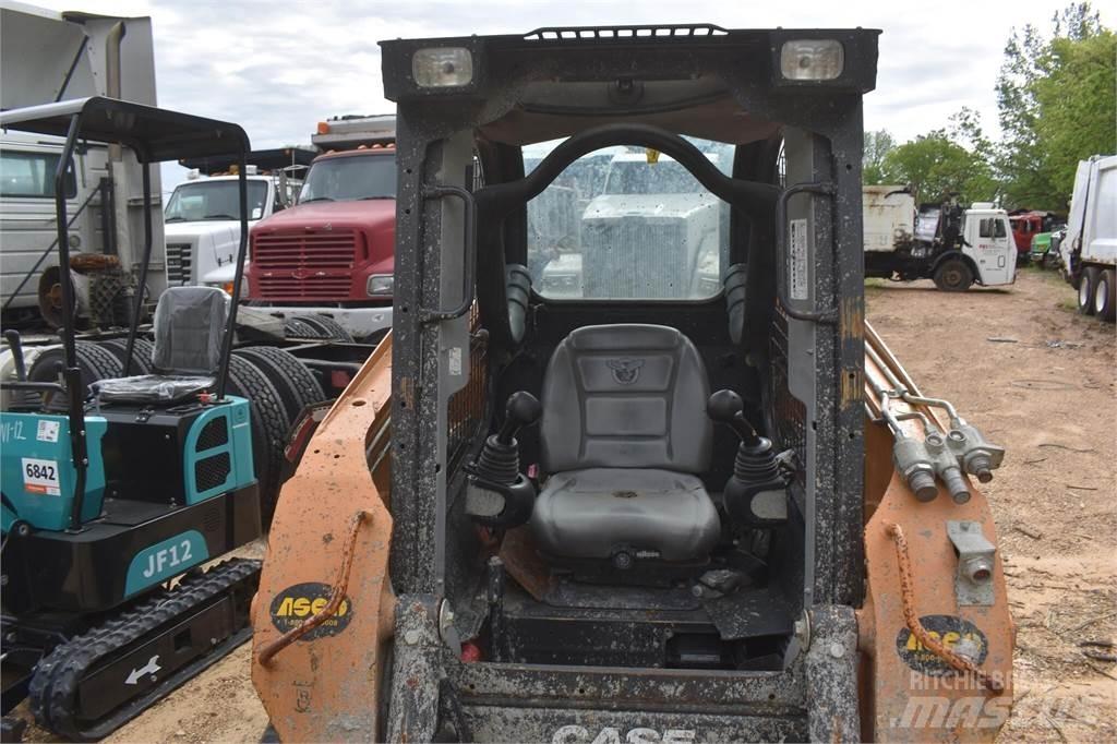 CASE TR270 Schrankladers